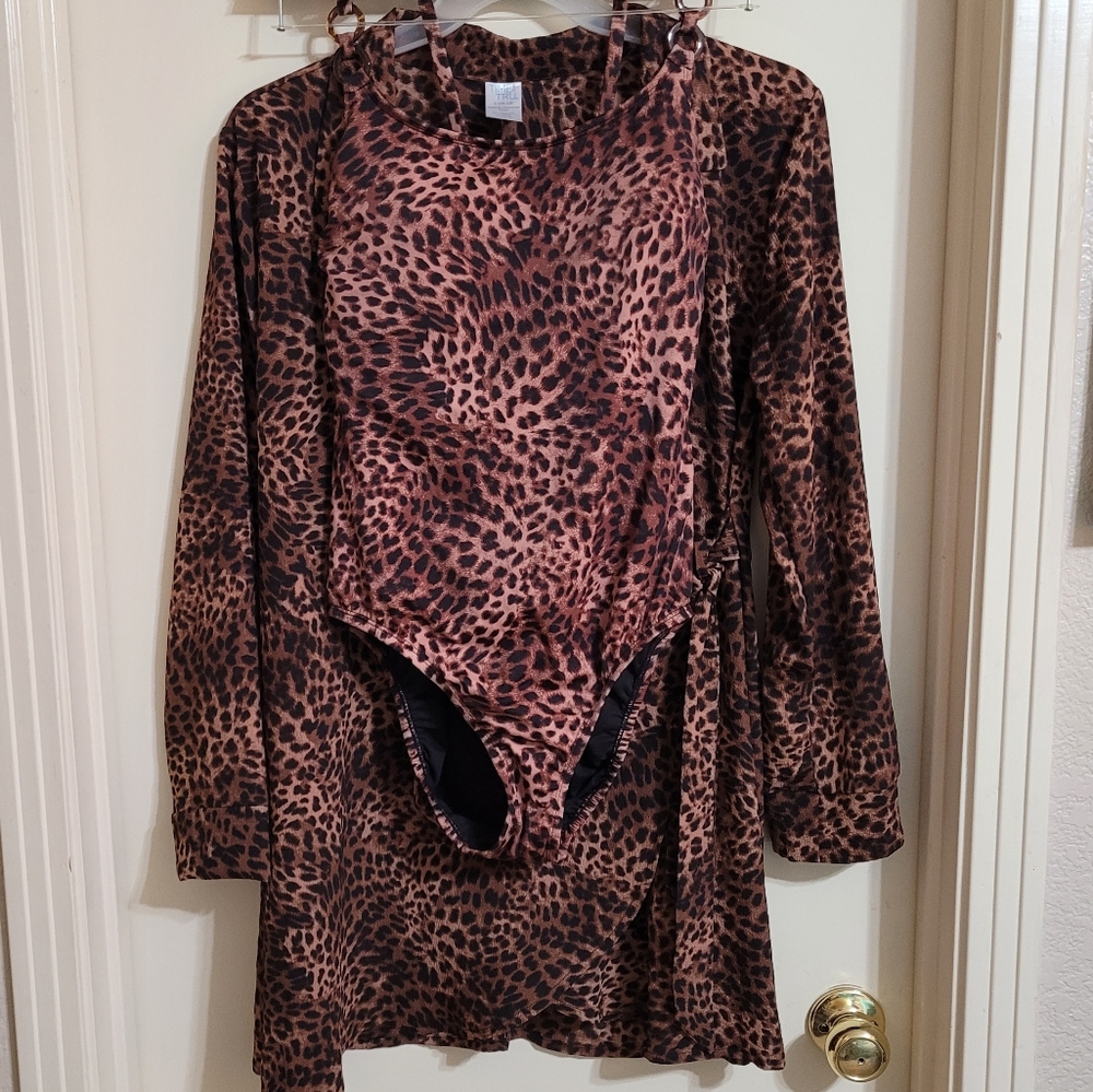 Woman's 🩱 Suit with Robe